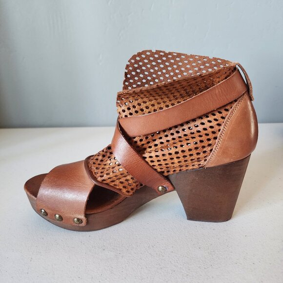 Free People Clog "NEW" - Picture 12 of 16